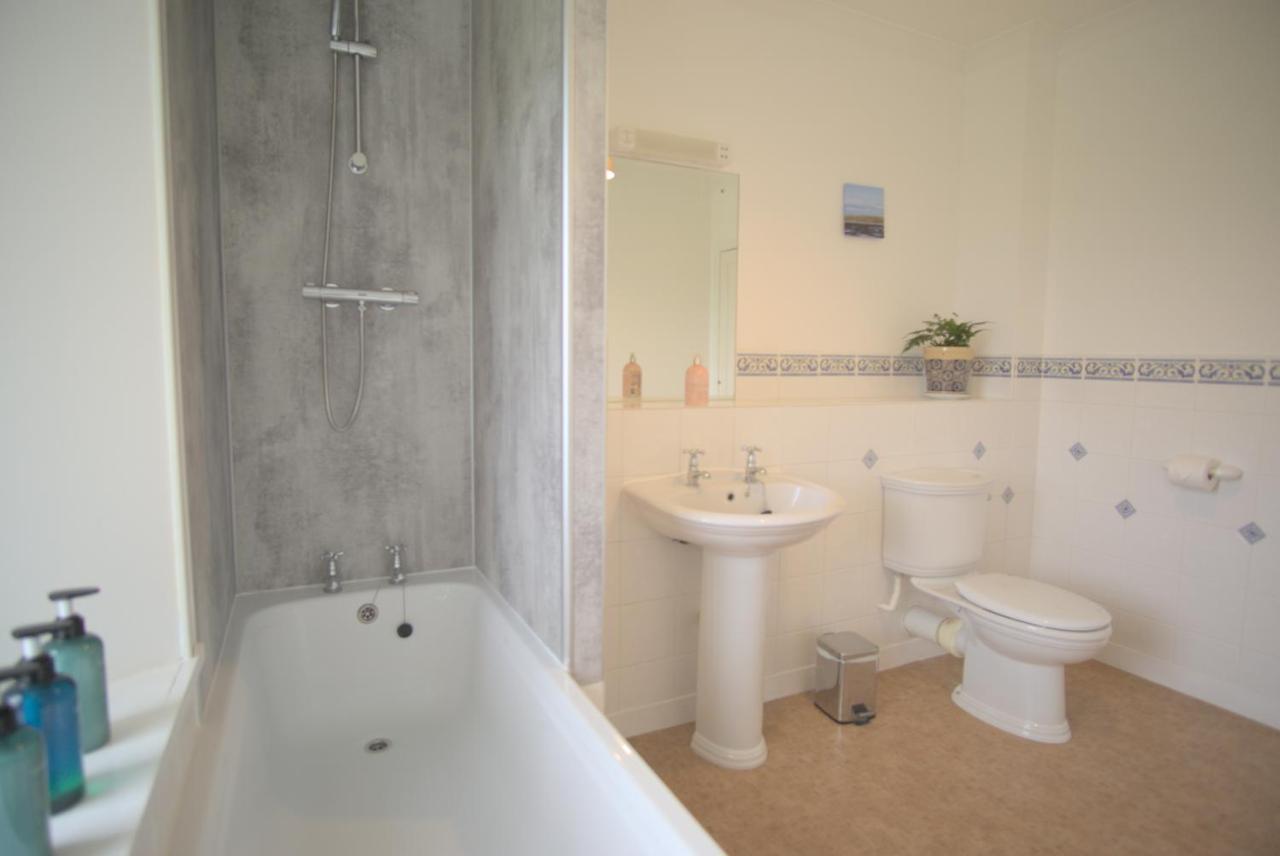 Campston Apartment Toab Bagian luar foto